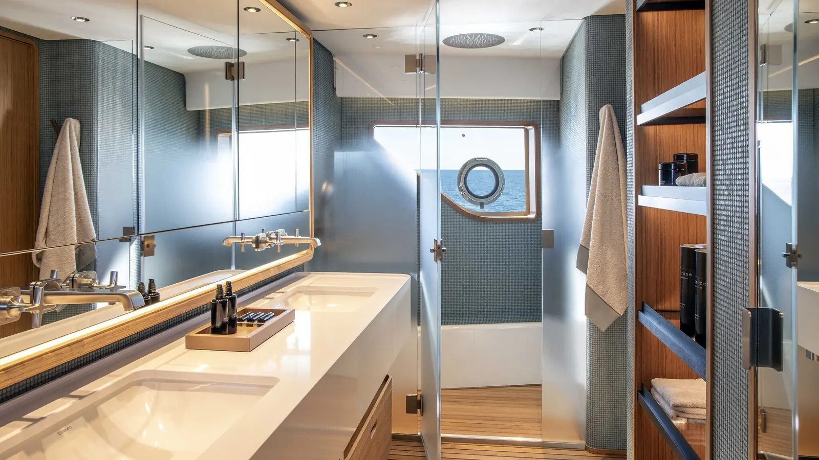 Custom Line Navetta 30 — фото 18
