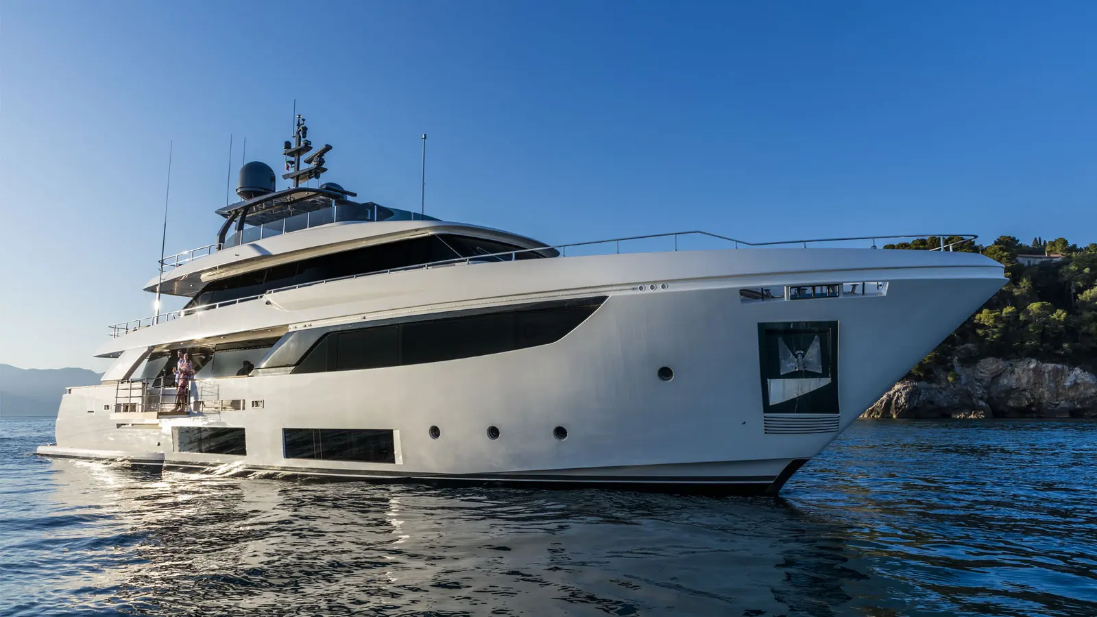 Custom Line Navetta 33 — фото 6
