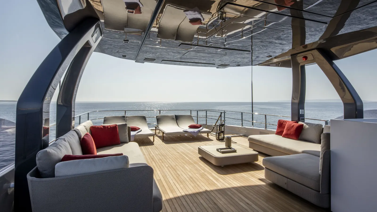 Custom Line Navetta 33 — фото 10