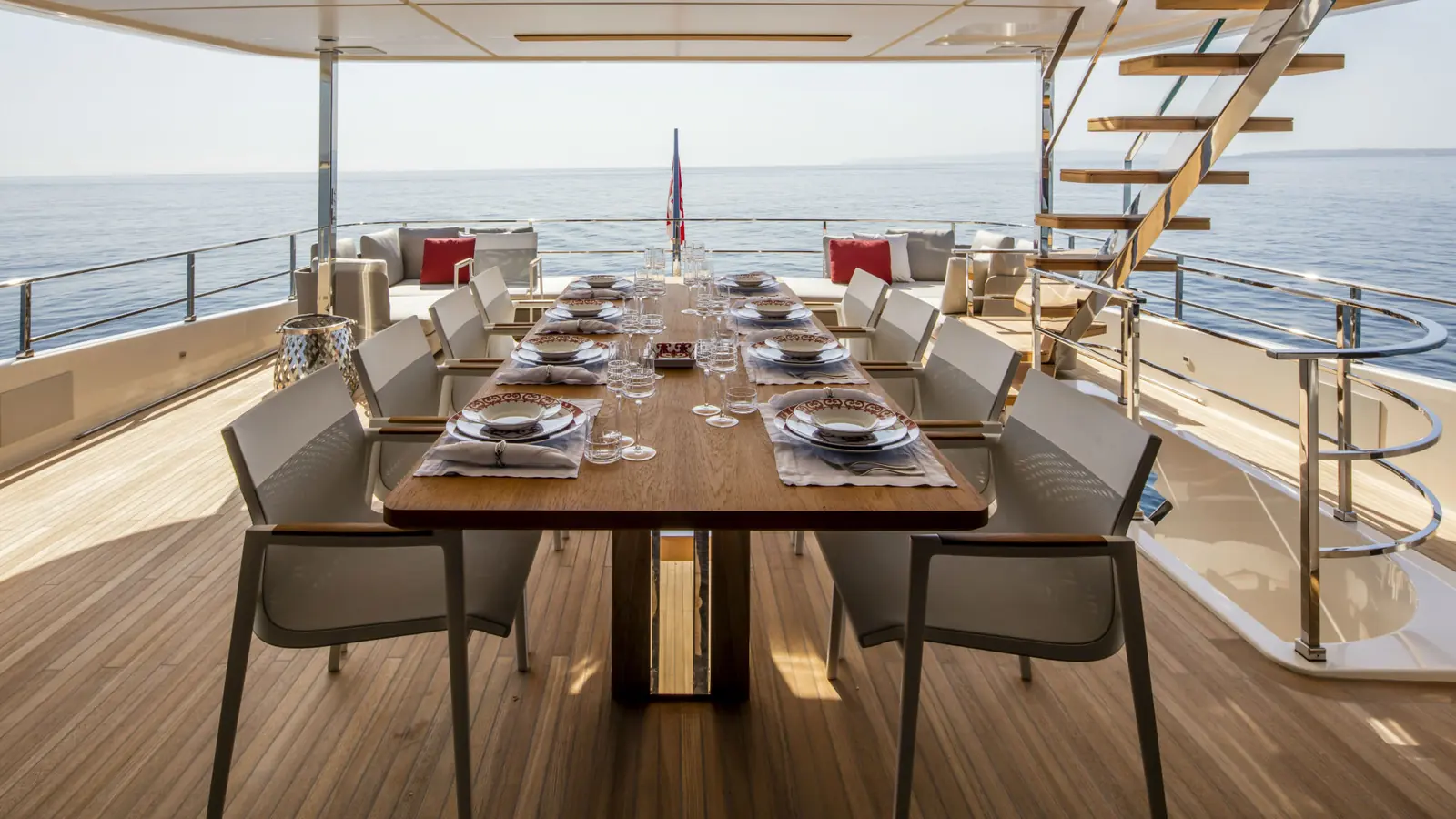 Custom Line Navetta 33 — фото 11