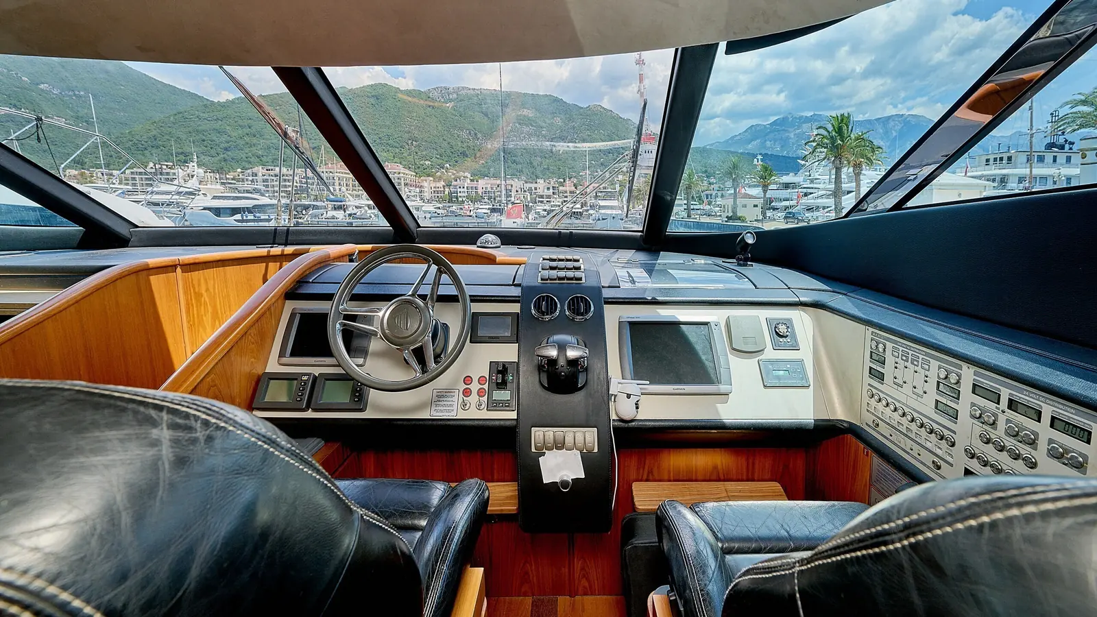 Fairline Squadron 78 — фото 9