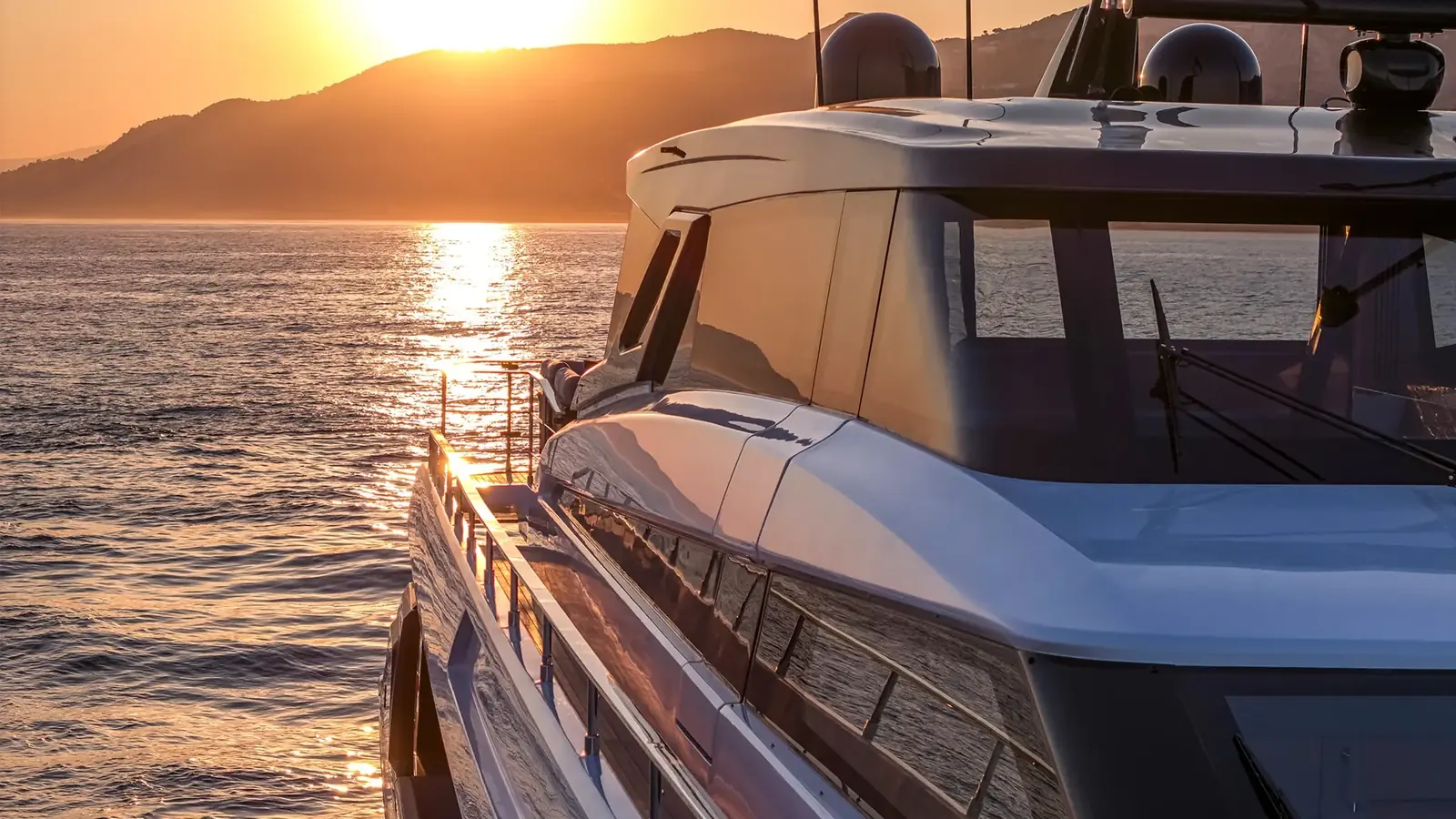 Ferretti Yachts 1000 Skydeck — фото 14