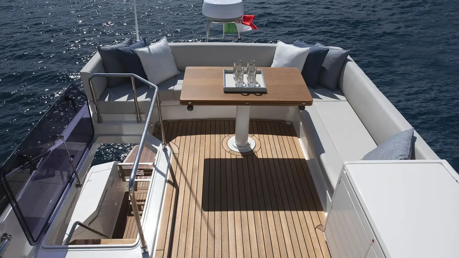 Ferretti Yachts 500 — фото 10