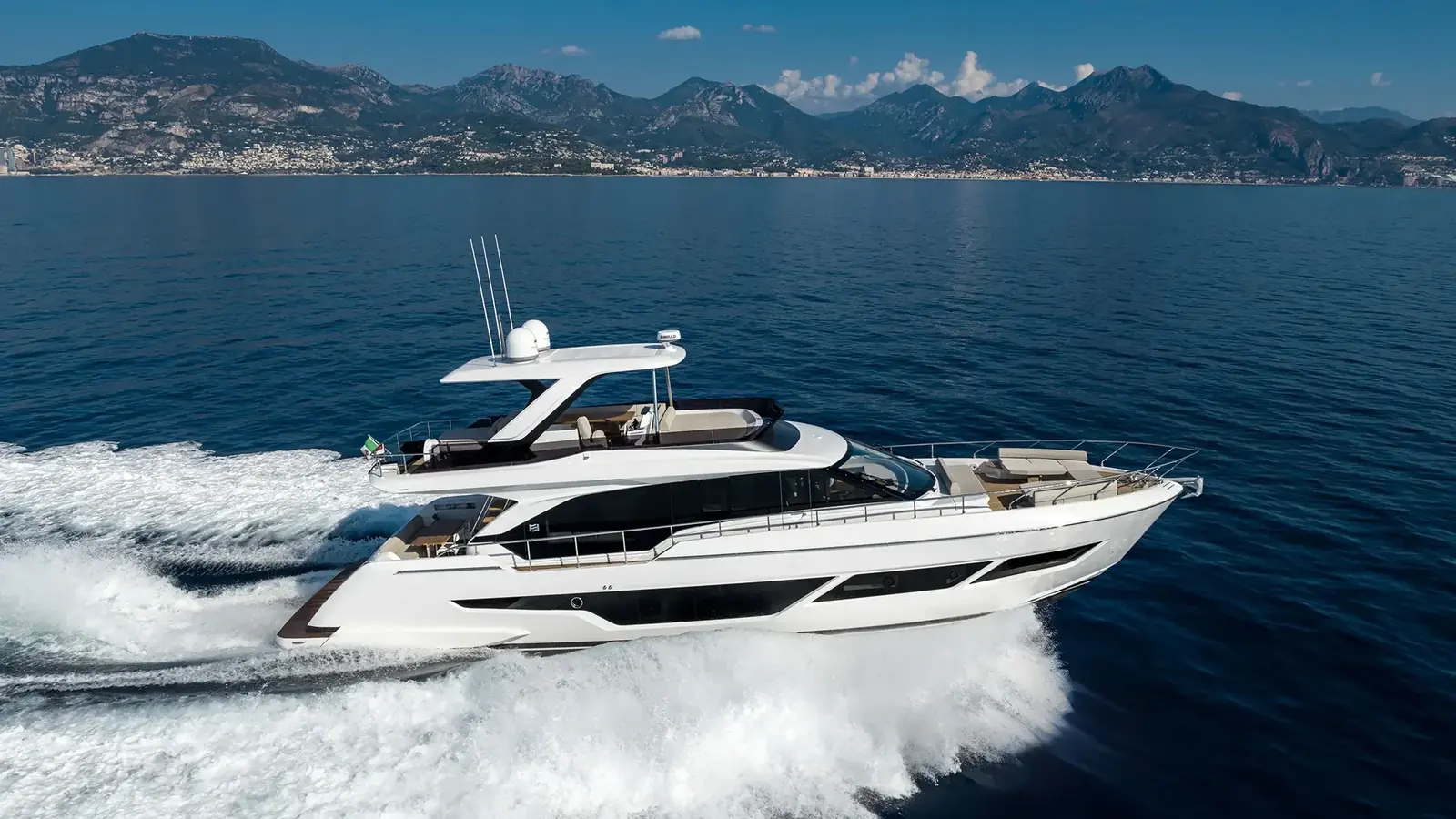 Ferretti Yachts 670 — фото 1