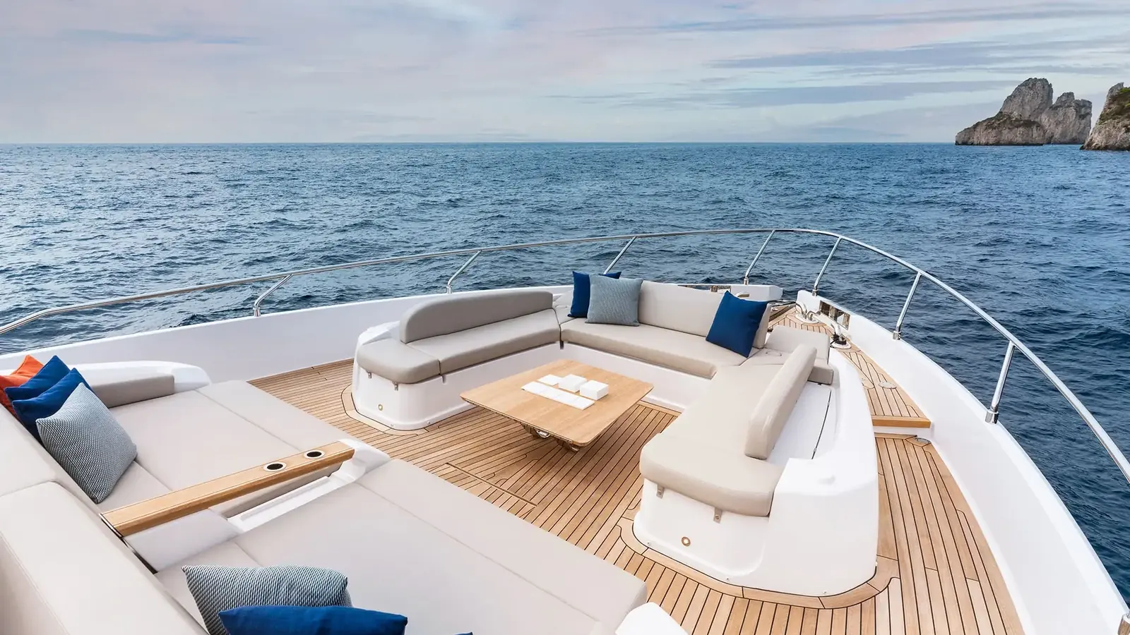 Ferretti Yachts 860 — фото 7