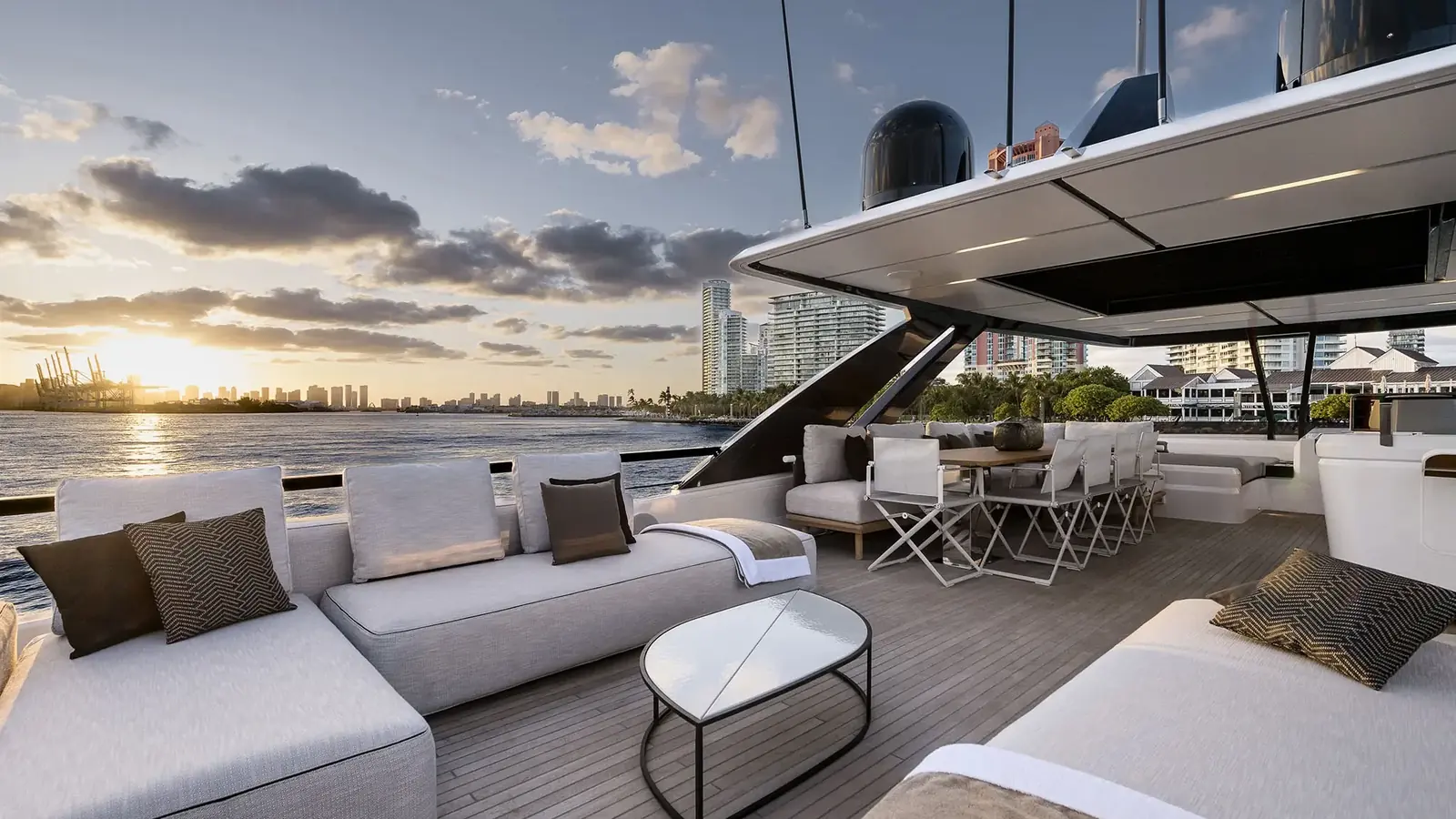 Ferretti Yachts 860 — фото 11