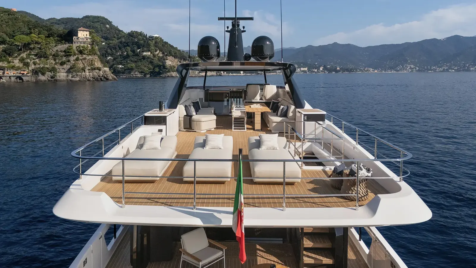 Ferretti Yachts Infynito 80 — фото 6