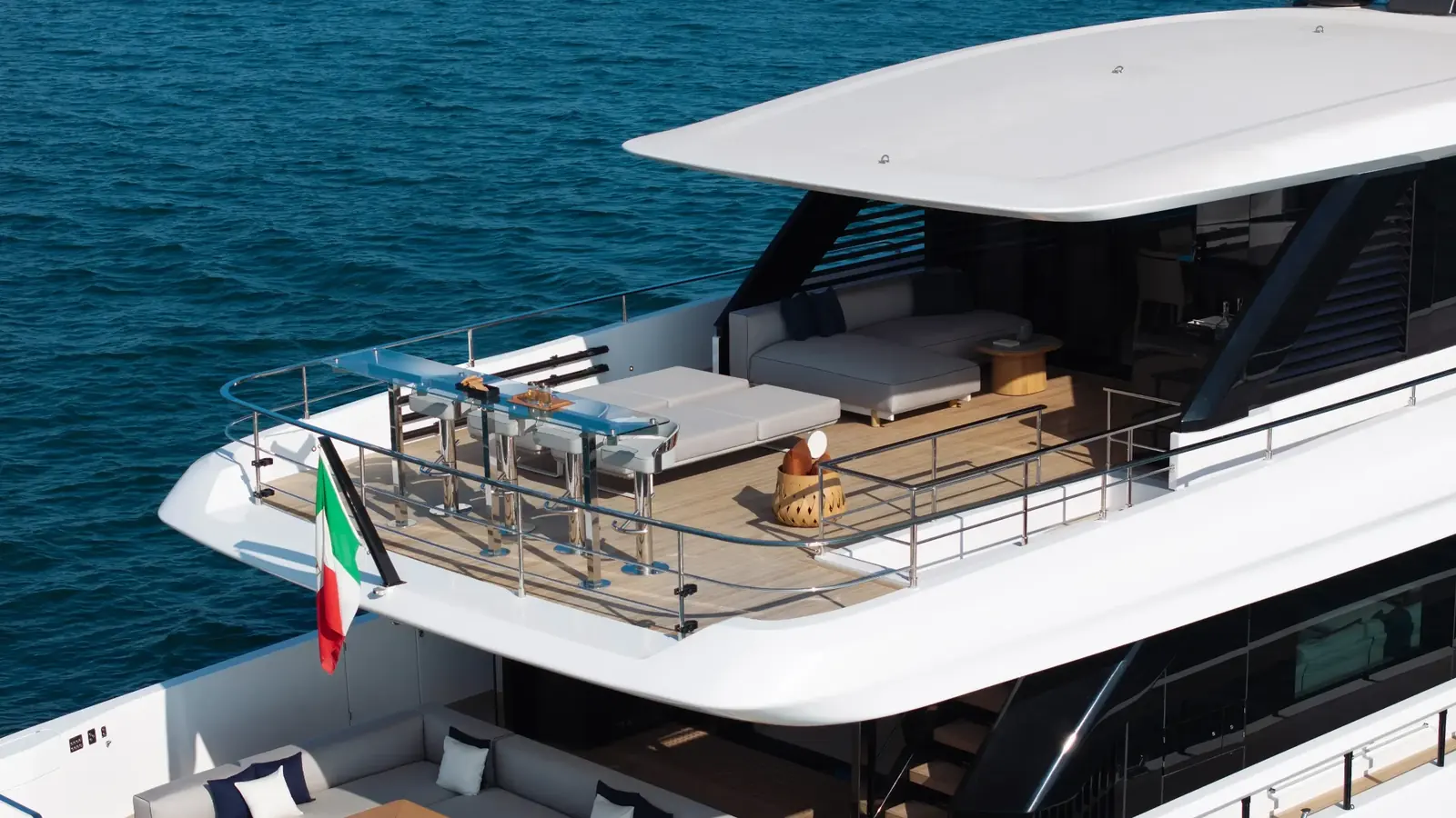Ferretti Yachts Infynito 90 — фото 8
