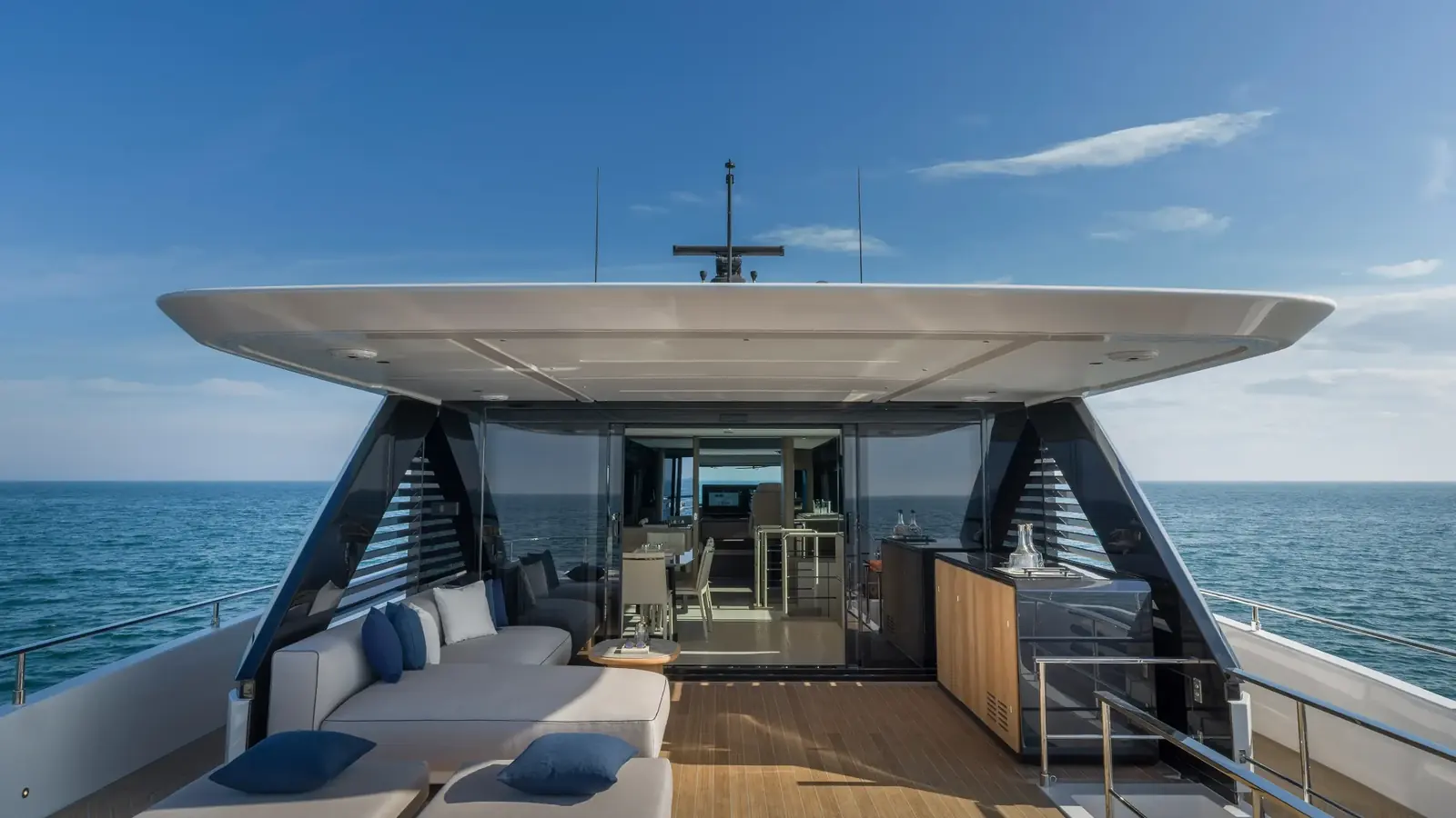 Ferretti Yachts Infynito 90 — фото 9
