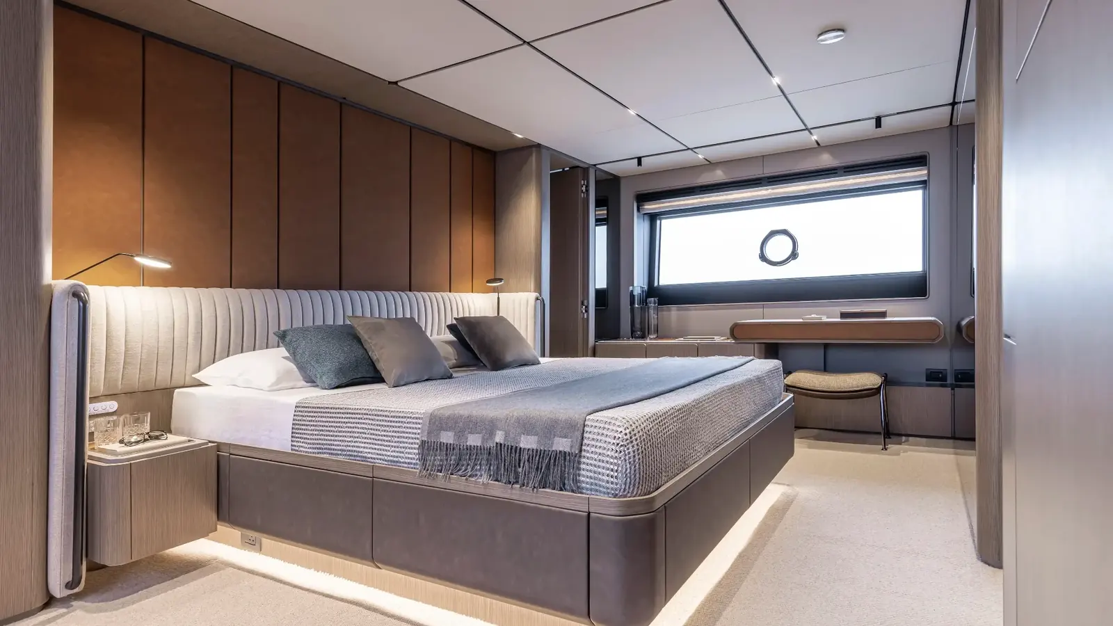 Ferretti Yachts Infynito 90 — фото 18