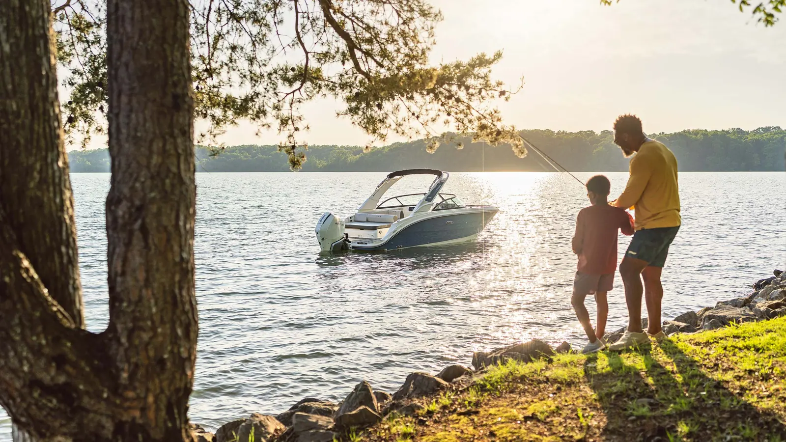 Sea Ray SDX 230 Outboard — фото 8