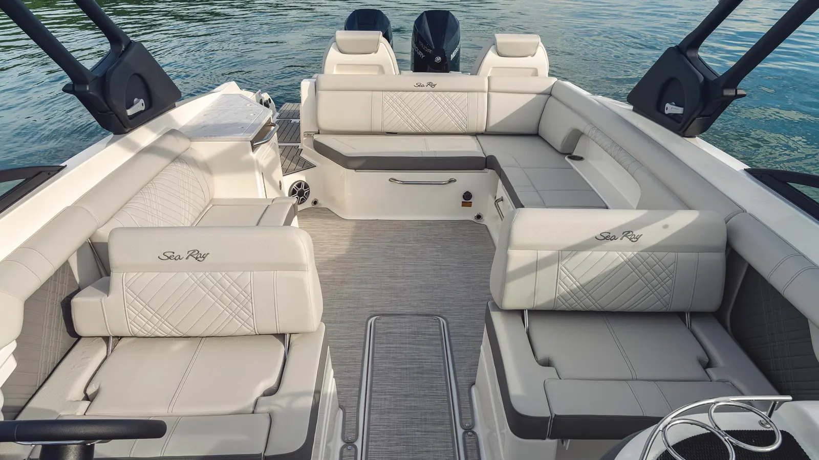 Sea Ray SDX 290 Outboard — фото 11