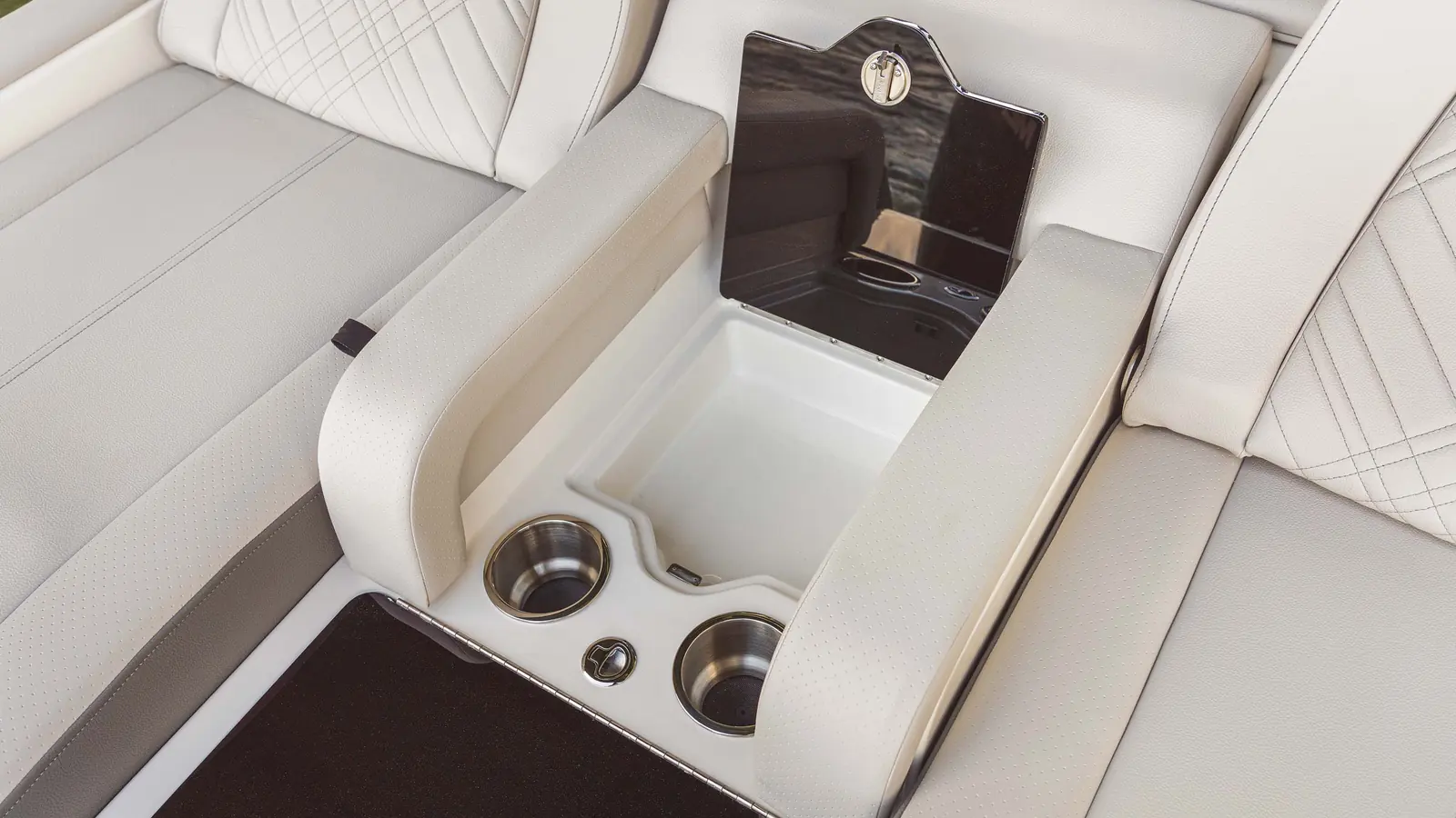 Sea Ray SDX 290 Outboard — фото 16