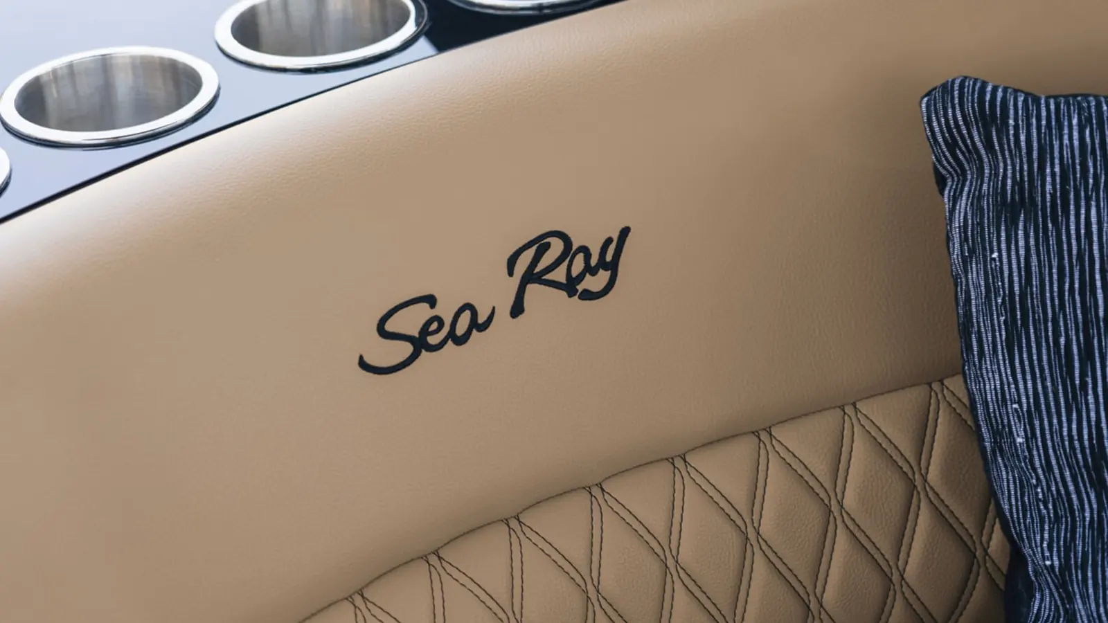 Sea Ray SLX 260 Outboard — фото 13