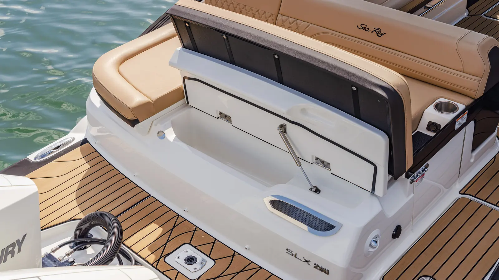 Sea Ray SLX 280 Outboard — фото 17
