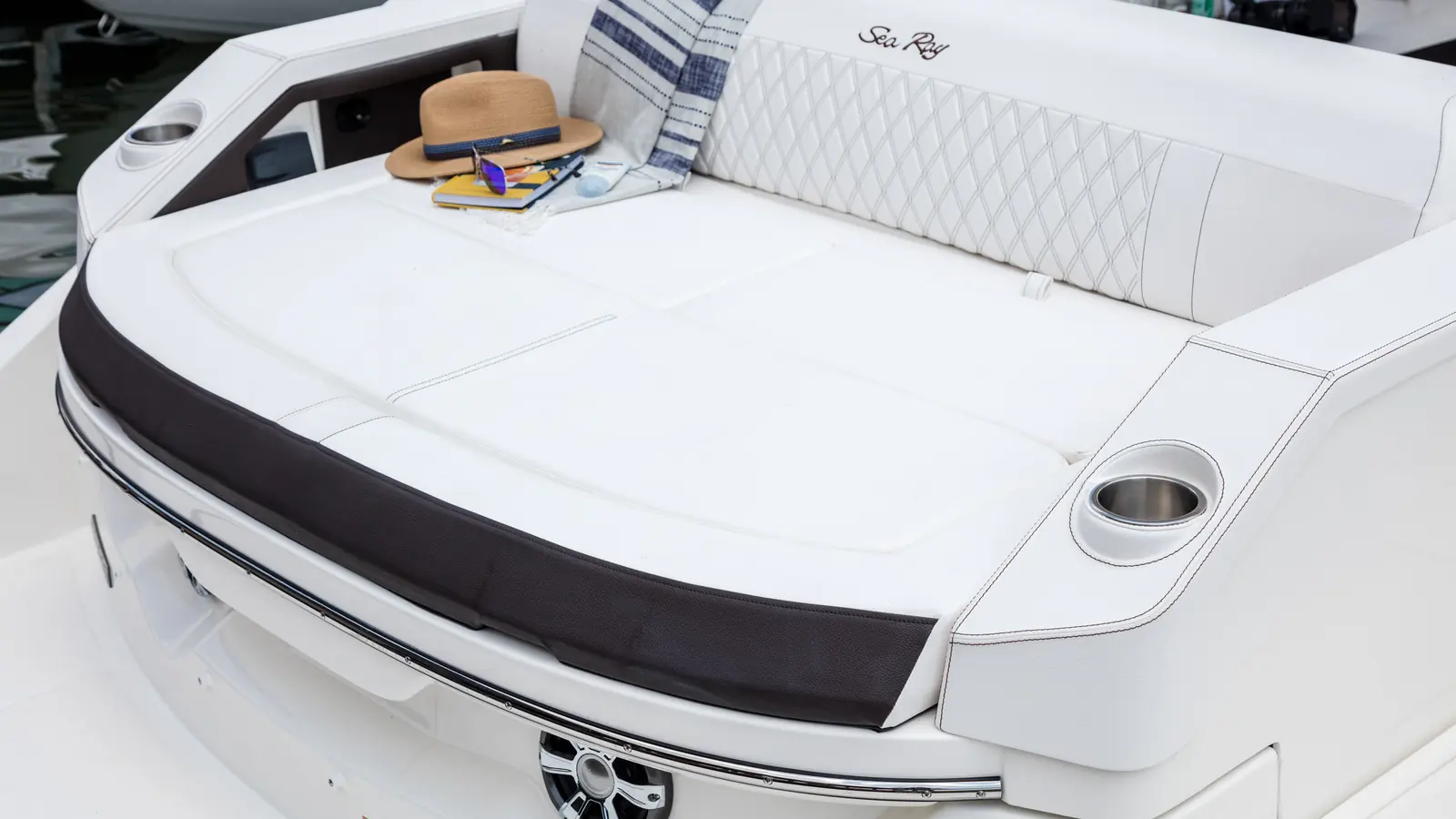 Sea Ray SLX 310 — фото 11