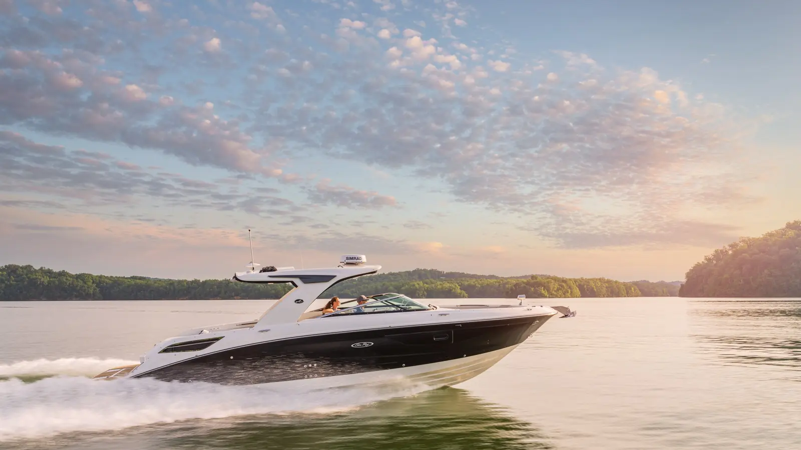 Sea Ray SLX 350 — фото 1