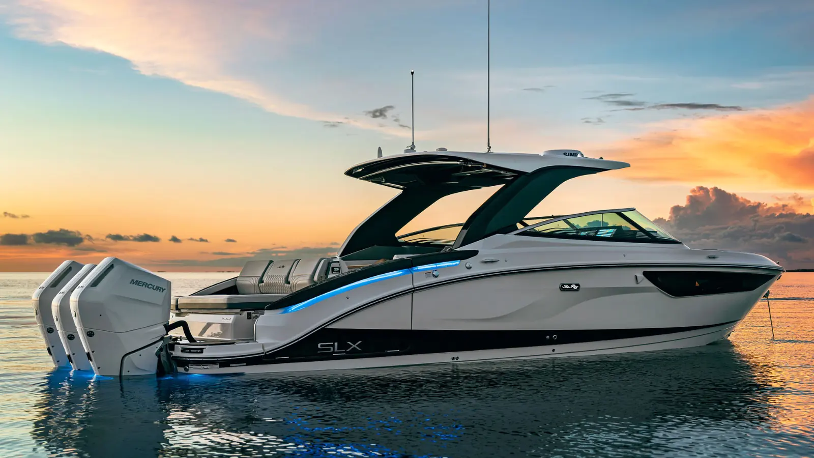 Sea Ray SLX 360 Outboard — фото 2
