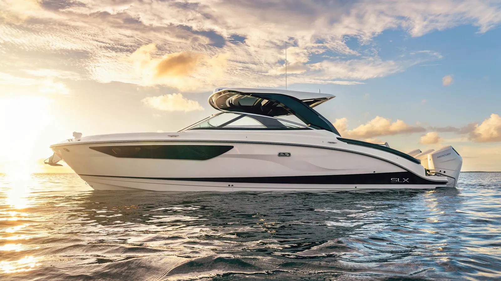 Sea Ray SLX 360 Outboard — фото 4