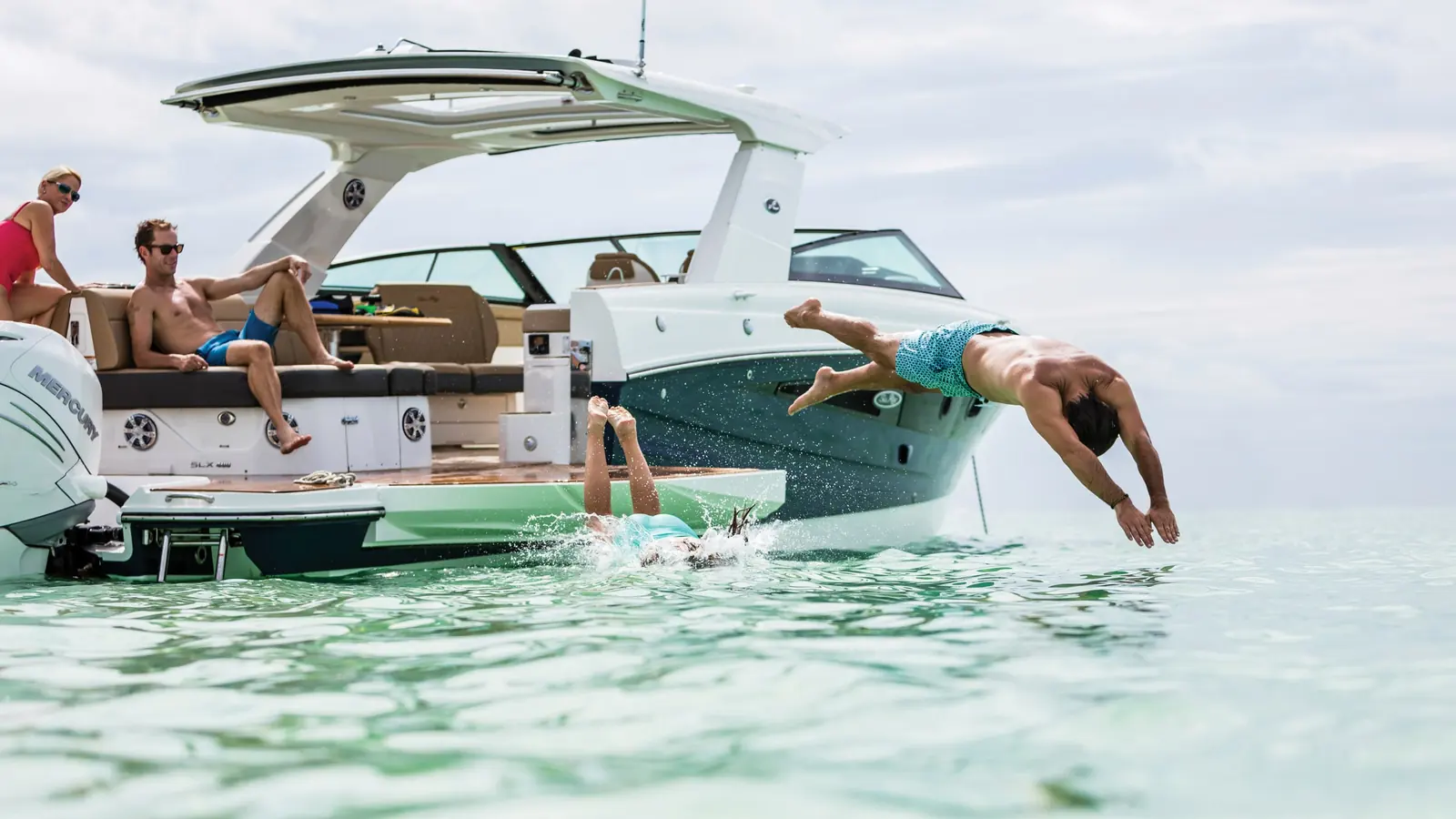 Sea Ray SLX 400 Outboard — фото 8