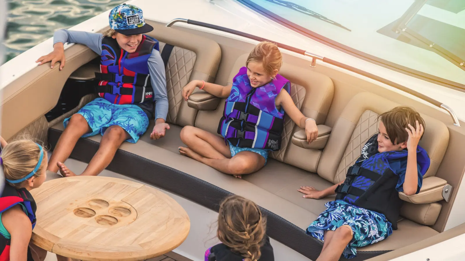 Sea Ray SLX 400 Outboard — фото 11