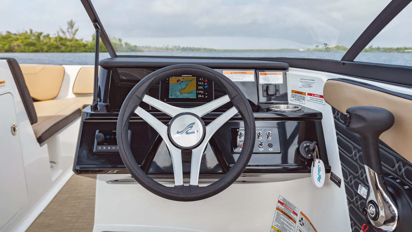 Sea Ray SPX 190 Outboard — фото 10