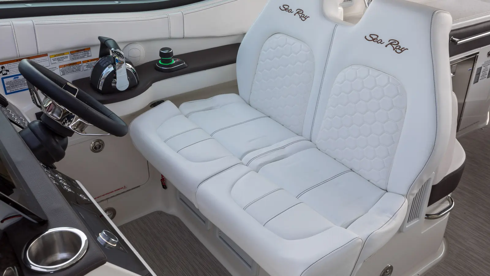 Sea Ray Sundancer 320 Outboard — фото 8