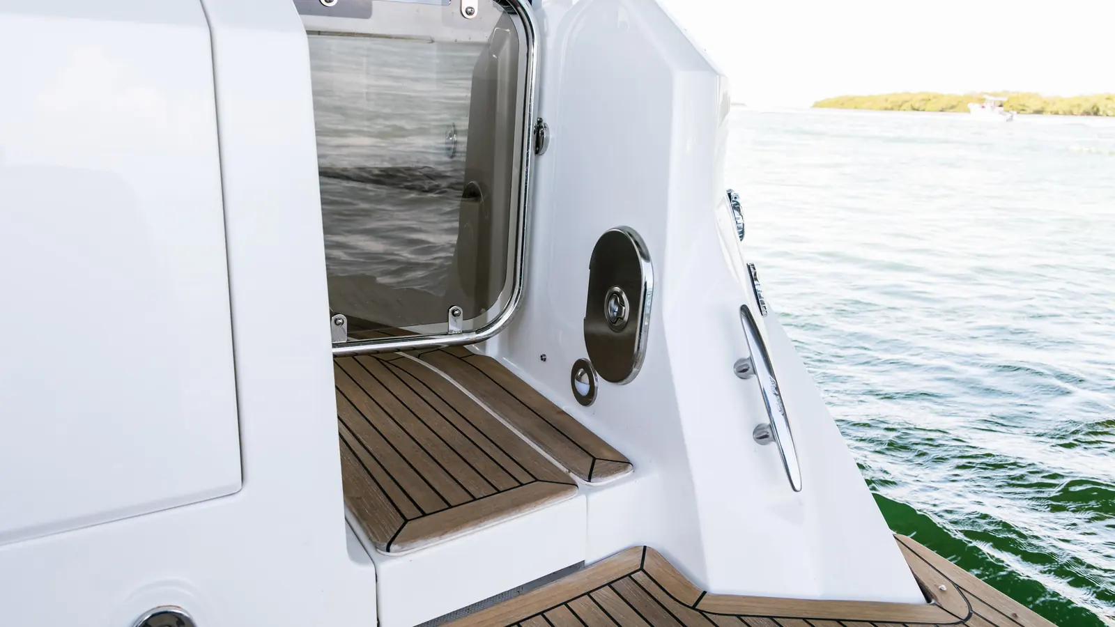 Sea Ray Sundancer 320 Outboard — фото 17