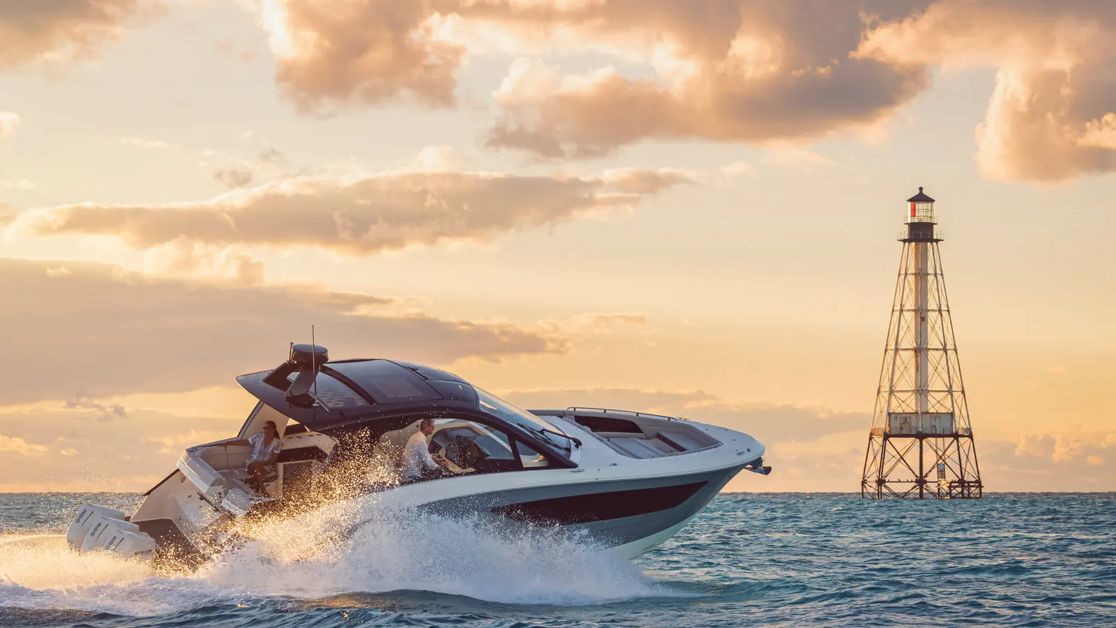 Sea Ray Sundancer 370 Outboard — фото 1