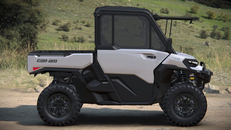 Can-Am Defender Limited HD11