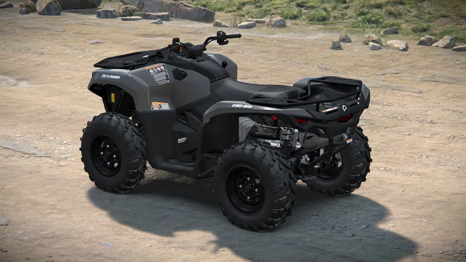 Can-Am Outlander DPS 500/700 2027, Granite Grey, вид сзади слева