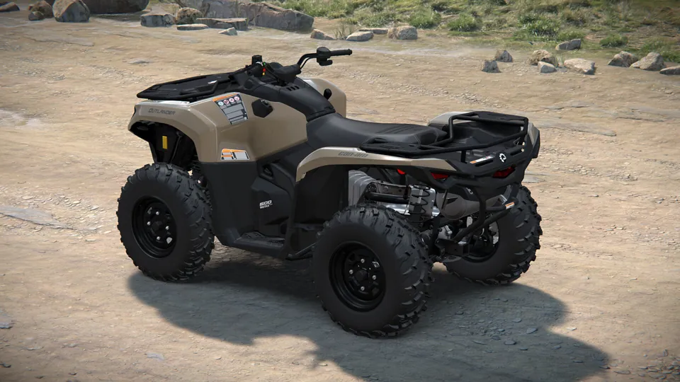 Can-Am Outlander 2WD 2027, Sandstone, вид сзади слева