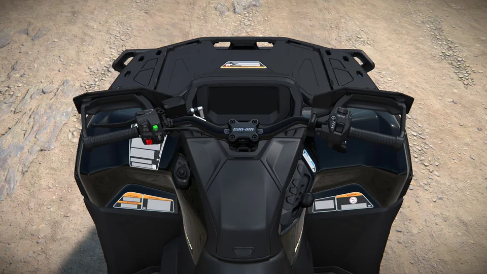 Can-Am Outlander MAX 6x6 Backcountry 1000R 2027, Stealth Black, место водителя