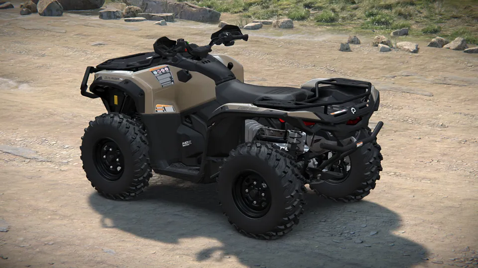 Can-Am Outlander PRO S 2027, Sandstone, вид сзади слева