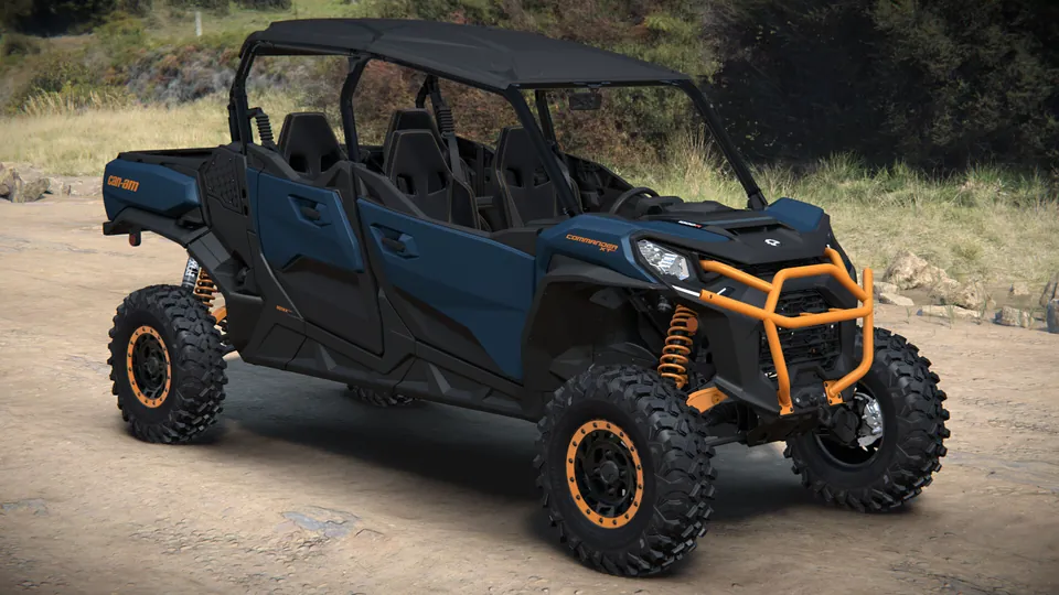 Can-Am Commander MAX XT-P 2027, Dusty Navy & Orange Crush, вид спереди справа