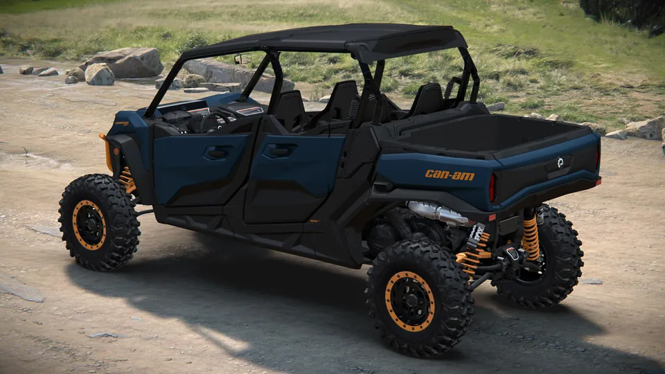 Can-Am Commander MAX XT-P 2027, Dusty Navy & Orange Crush, вид сзади слева
