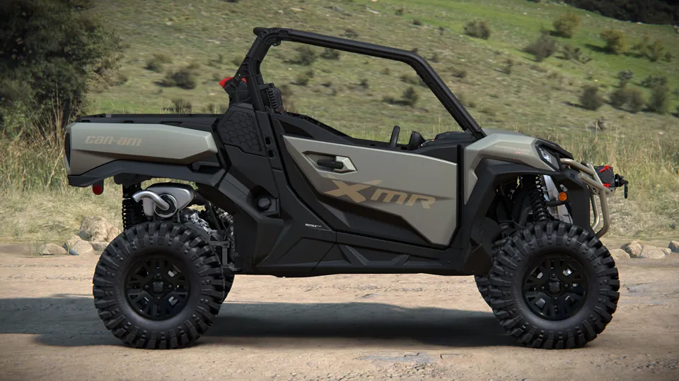 Can-Am Commander X mr 2027, Loft Green Satin, вид сбоку
