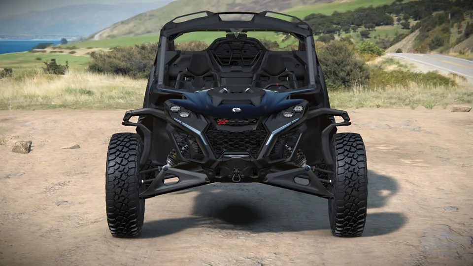 Can-Am Maverick R X rs 2027, Triple Black, вид спереди