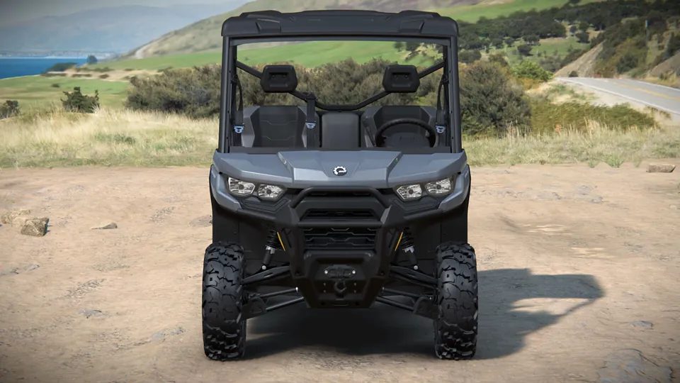 Can-Am Defender XT HD7/HD9 2027, Dolomite Grey, вид спереди