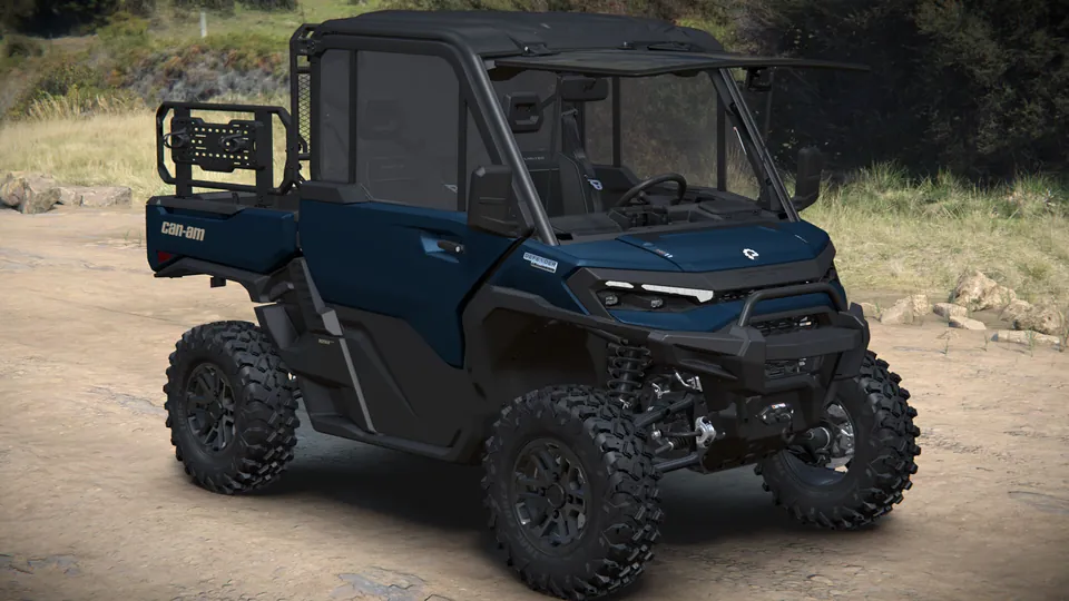 Can-Am Defender XU Limited 2027, Dusty Navy, вид спереди справа
