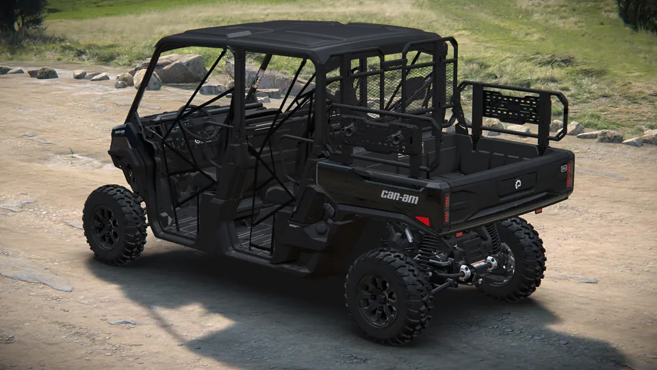 Can-Am Defender XU MAX XT 2027, Stealth Black, вид сзади слева