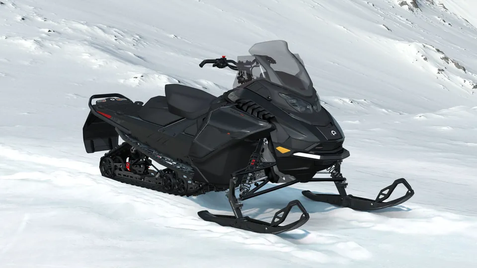Ski-Doo Renegade X 2027, Black, вид спереди справа