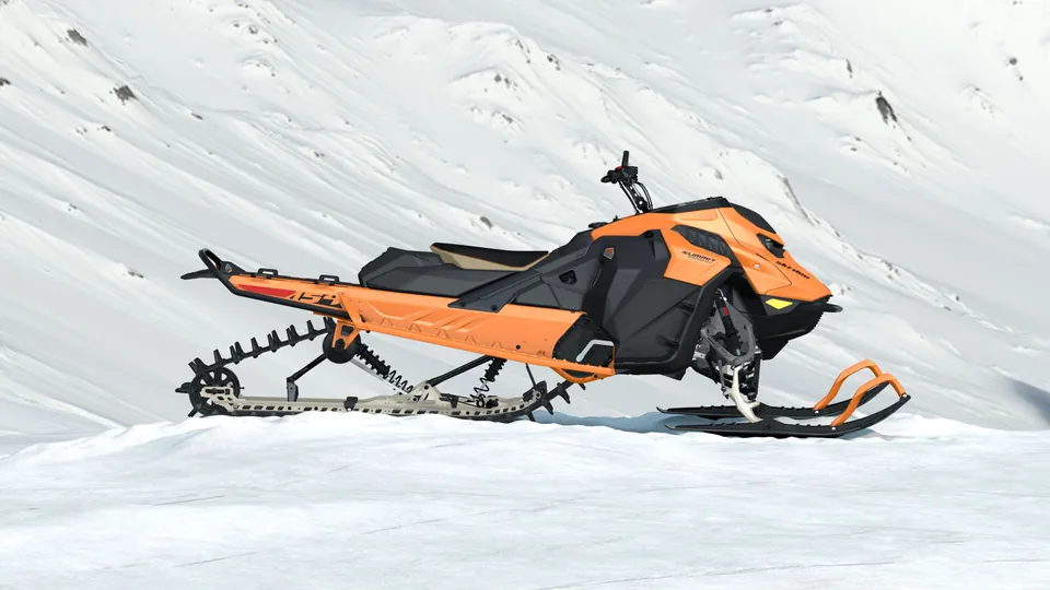 Ski-Doo Summit X 2027 в цвете Orange Crush, вид сбоку на заснеженном склоне