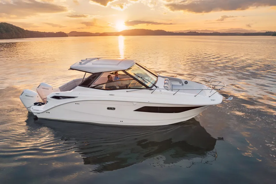 Sea Ray Sundancer 320 Outboard