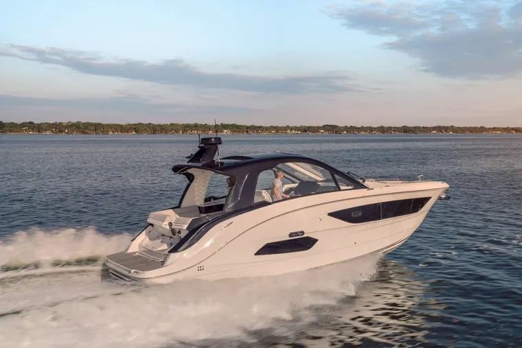 Sea Ray Sundancer 370