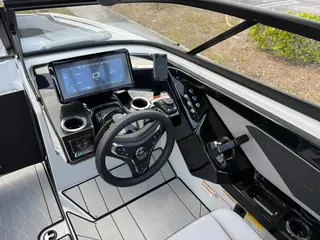 Yamaha 255XD 2025, фото 11