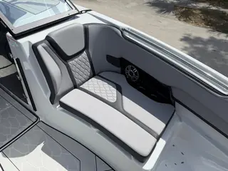 Yamaha 255XD 2025, фото 13